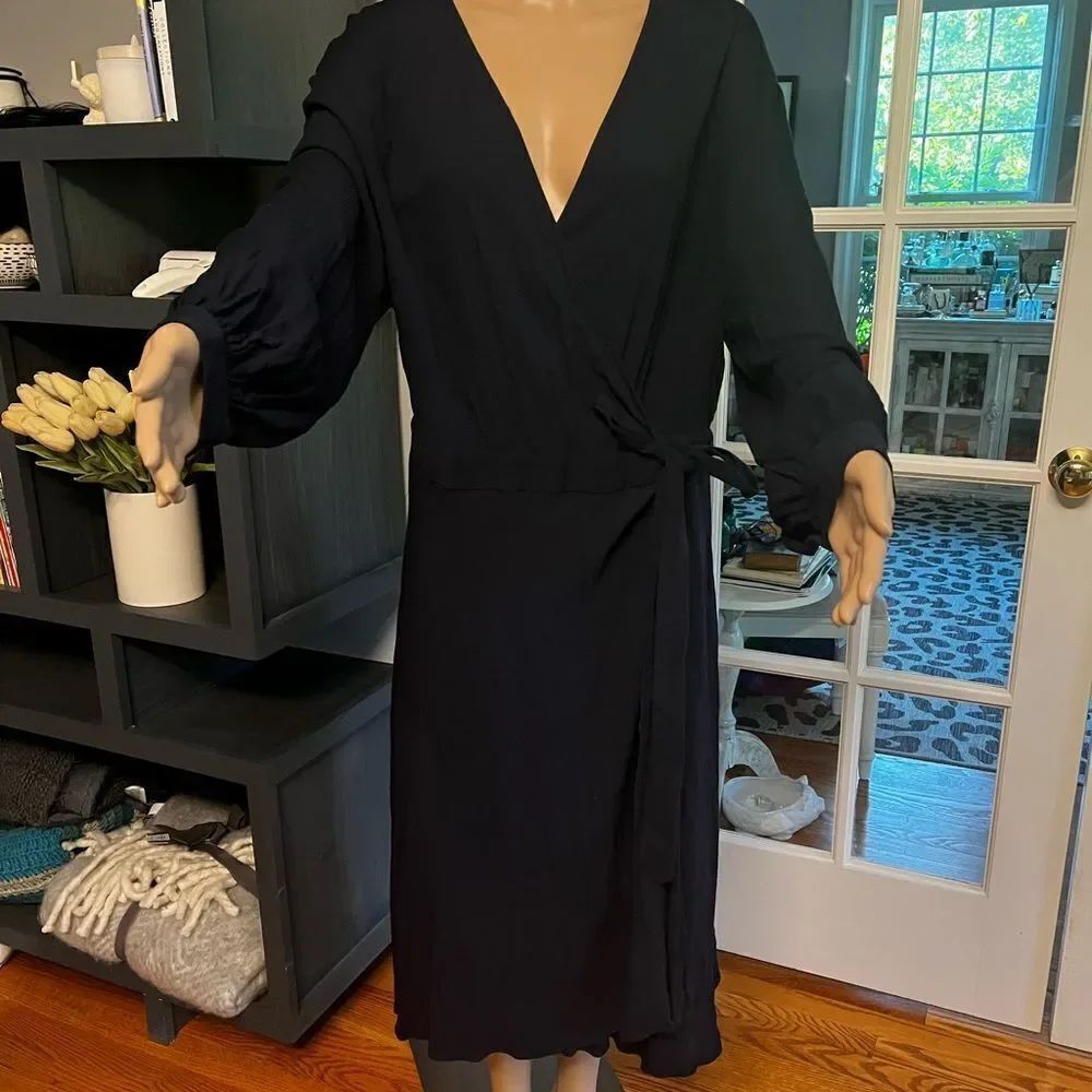 Eloquii Navy Wrap Long Sleeve Dress sz 16 EUC